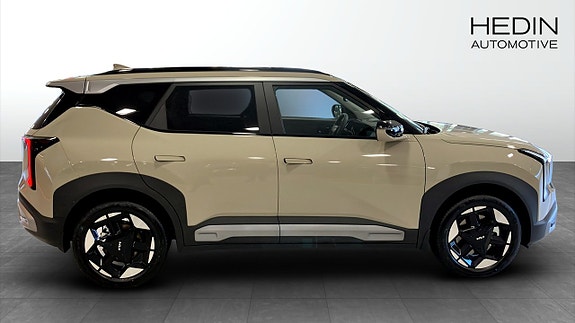 Kia Seltos 6 of 14