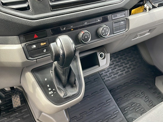 Volkswagen Crafter 14 of 24