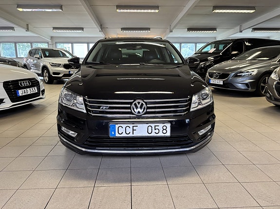 Volkswagen Passat 14 of 15