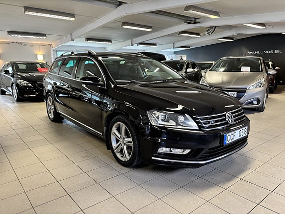 Volkswagen Passat 2 of 15