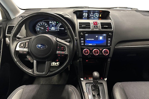 Subaru Forester 11 of 28