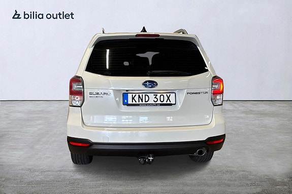 Subaru Forester 6 of 28