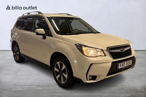 Subaru Forester 3 of 28