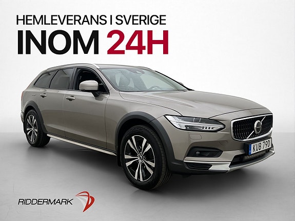 Volvo V90 Cross Country 3 of 30