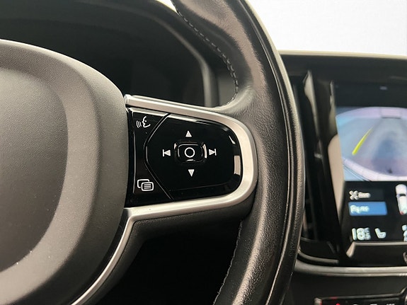 Volvo V90 Cross Country 23 of 30