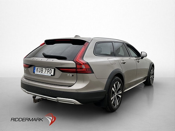 Volvo V90 Cross Country 6 of 30