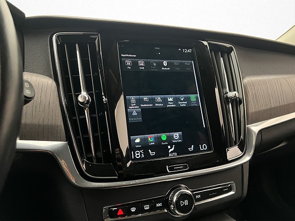 Volvo V90 Cross Country 20 of 30