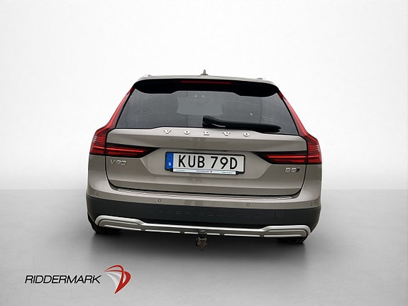Volvo V90 Cross Country 5 of 30