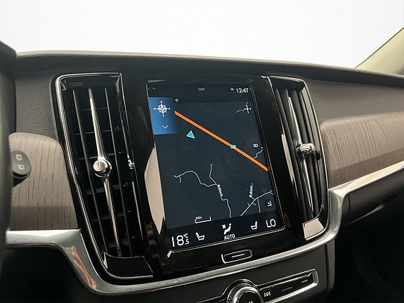Volvo V90 Cross Country 15 of 30