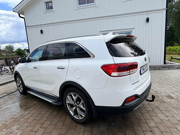 Kia Sorento 6 of 21