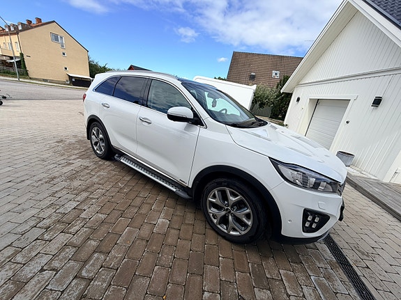 Kia Sorento 14 of 21