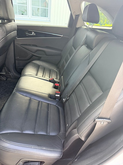Kia Sorento 19 of 21