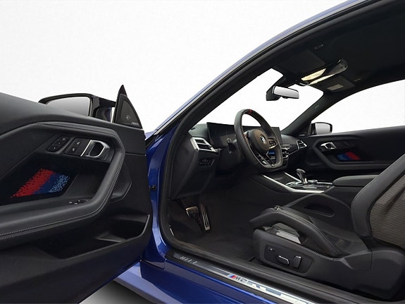 BMW M2 10 of 30