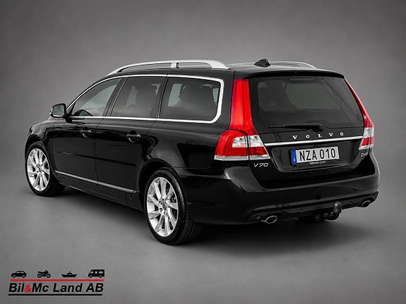 Volvo V70 3 of 25