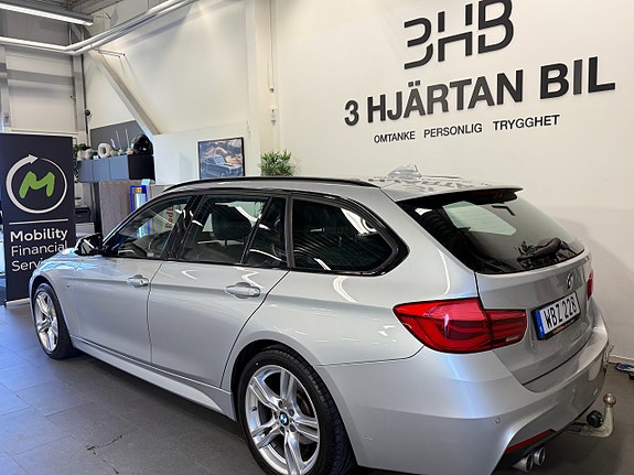 BMW 320d 3 of 20