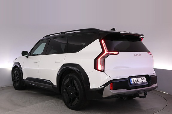Kia EV9 4 of 27