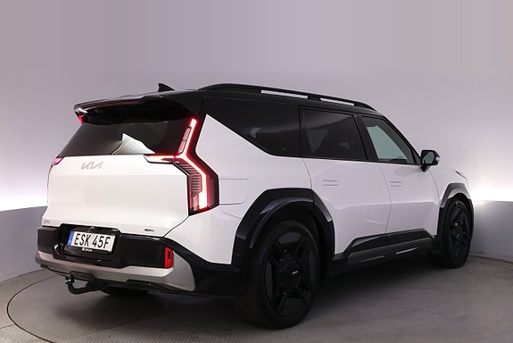 Kia EV9 5 of 27