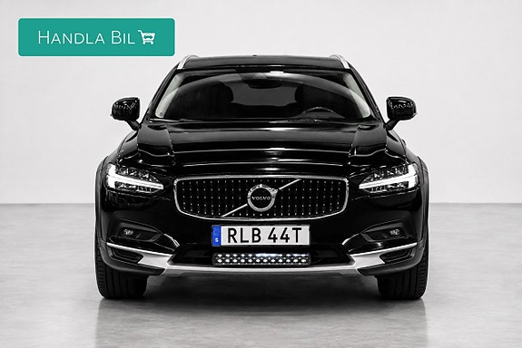Volvo V90 Cross Country 3 of 24