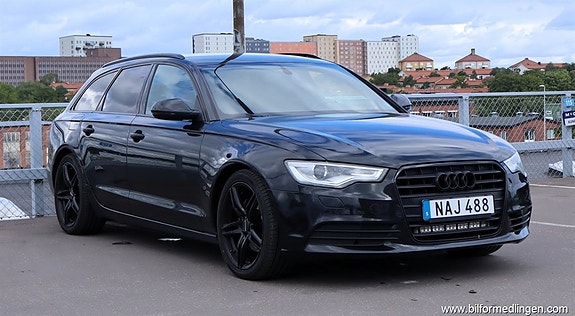 Audi A6 2 of 22