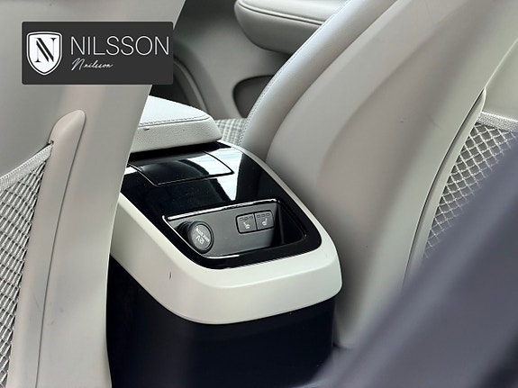 Volvo V60 25 of 30