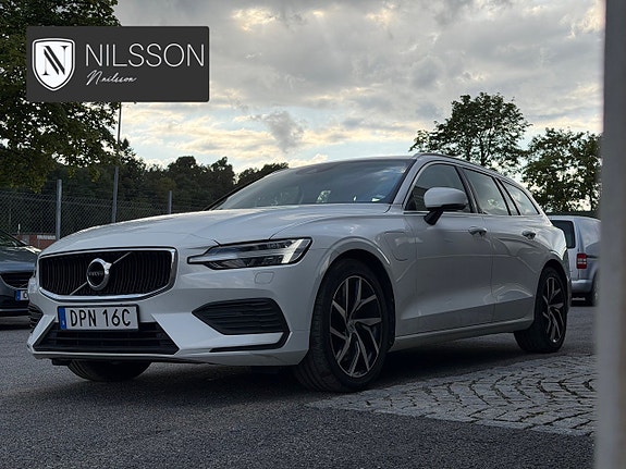 Volvo V60 4 of 30