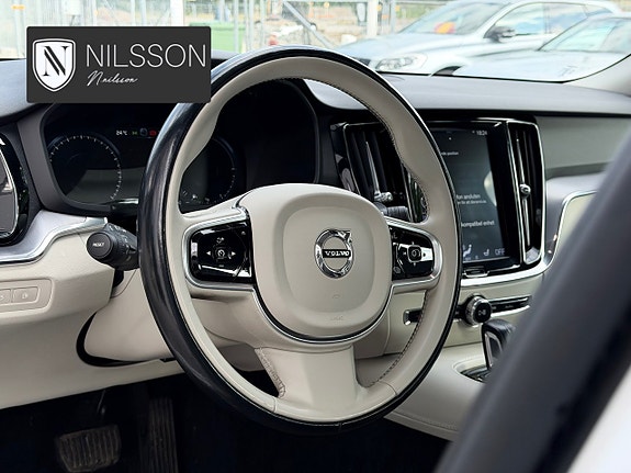 Volvo V60 23 of 30
