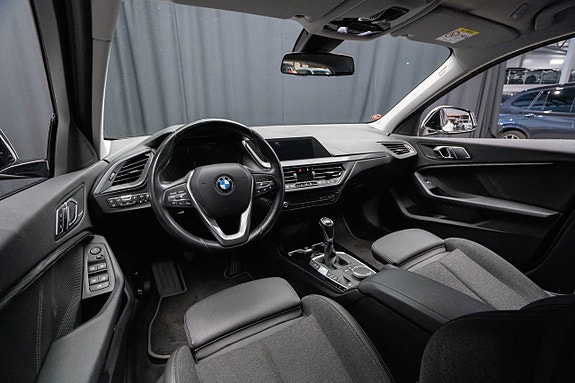 BMW 118i 10 of 19