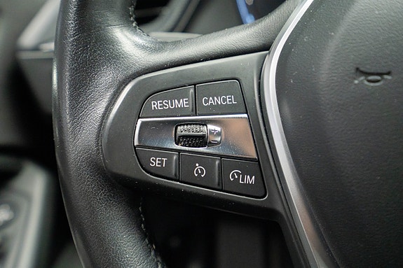BMW 118i 13 of 19