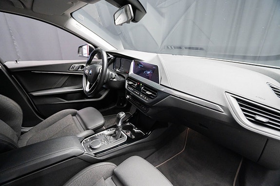 BMW 118i 15 of 19