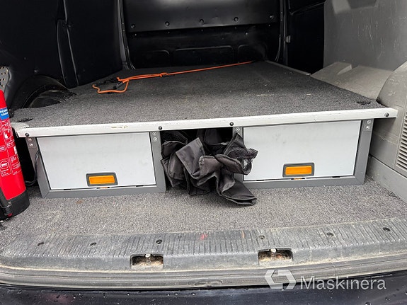 Volkswagen Transporter 6 of 10