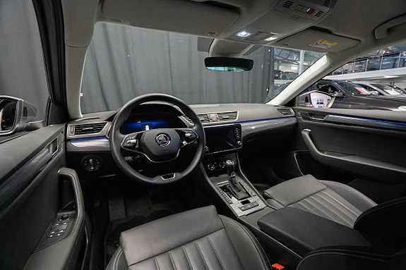 Skoda Superb 11 of 25