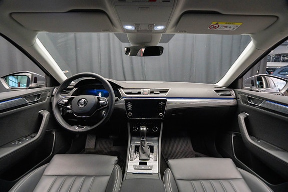 Skoda Superb 12 of 25