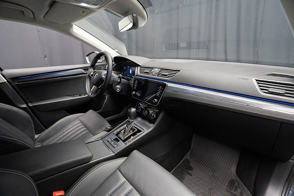 Skoda Superb 18 of 25