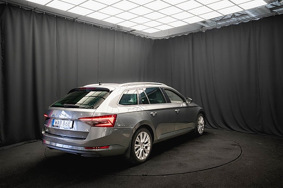 Skoda Superb 7 of 25
