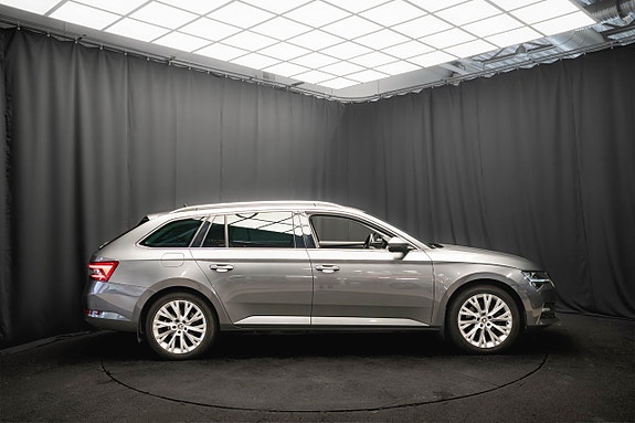 Skoda Superb 6 of 25