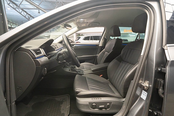 Skoda Superb 16 of 25