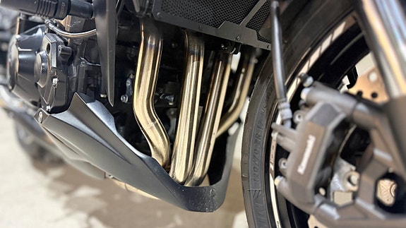 Kawasaki Z1000 Helsystem 0kr insats låga mil 14 of 14