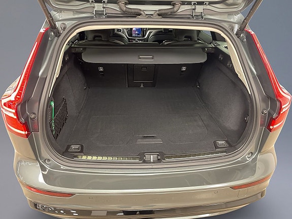 Volvo V60 9 of 19