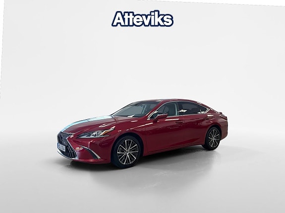 Lexus ES300h 18 of 27