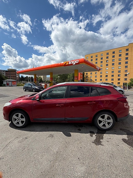 Renault Megane III 3 of 13