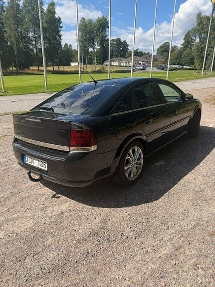 Opel Vectra 3 of 8