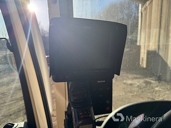 Lastväxlare Man Tgx 35.560 4X4-4 Bl 26 of 27