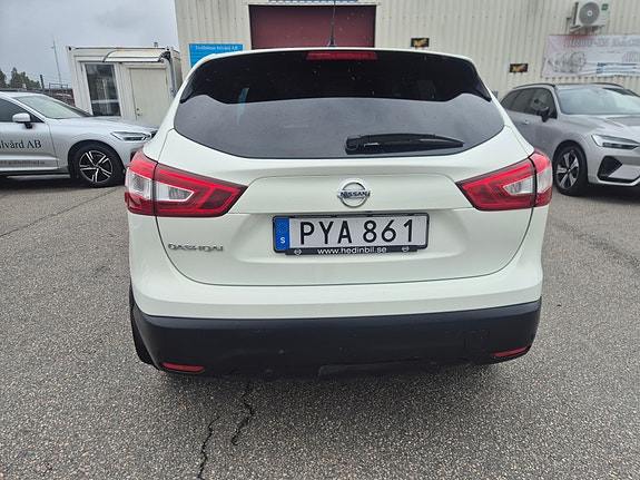 Nissan Qashqai 3 of 9