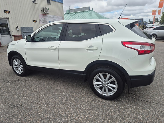 Nissan Qashqai 2 of 9