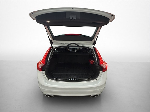 Volvo V60 28 of 30