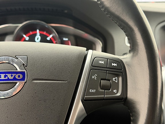 Volvo V60 19 of 30