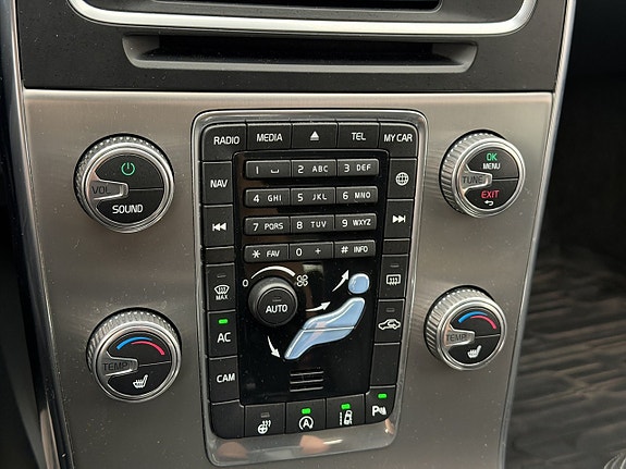 Volvo V60 23 of 30