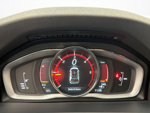 Volvo V60 17 of 30