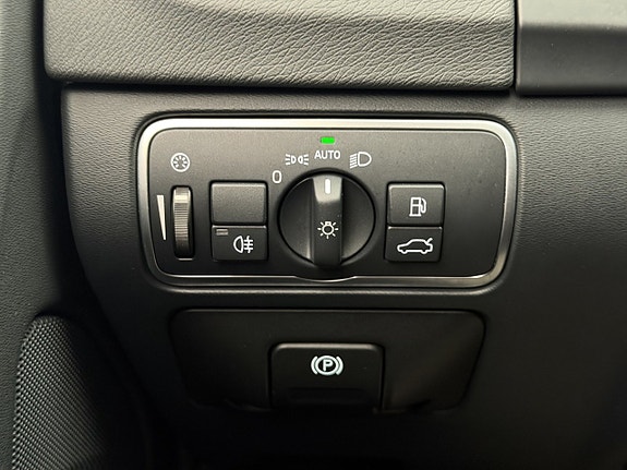 Volvo V60 15 of 30