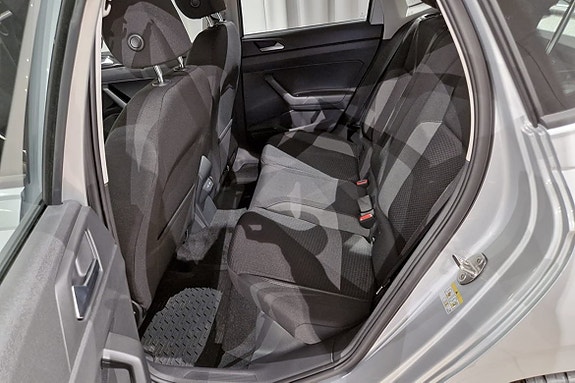 Volkswagen Polo 14 of 15